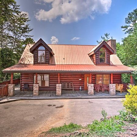 Pigeon Forge Getaway With Covered Patio And Hot Tub! Dış mekan fotoğraf