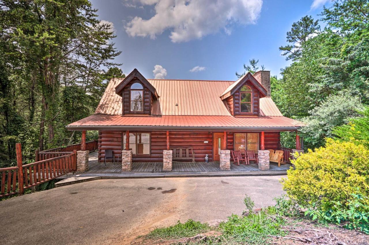 Pigeon Forge Getaway With Covered Patio And Hot Tub! Dış mekan fotoğraf