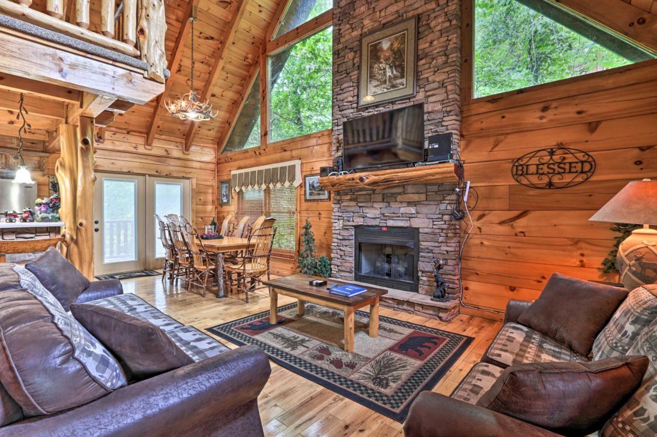 Pigeon Forge Getaway With Covered Patio And Hot Tub! Dış mekan fotoğraf