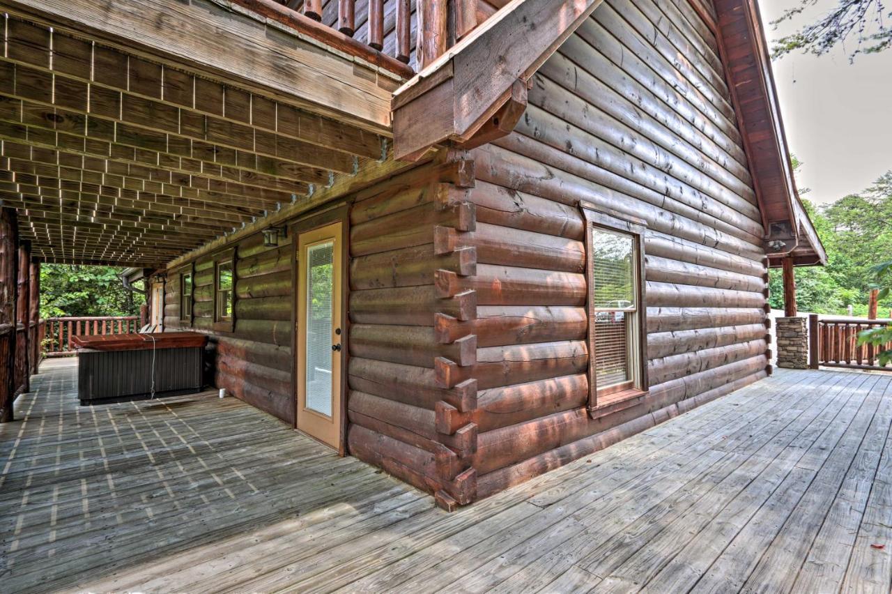 Pigeon Forge Getaway With Covered Patio And Hot Tub! Dış mekan fotoğraf