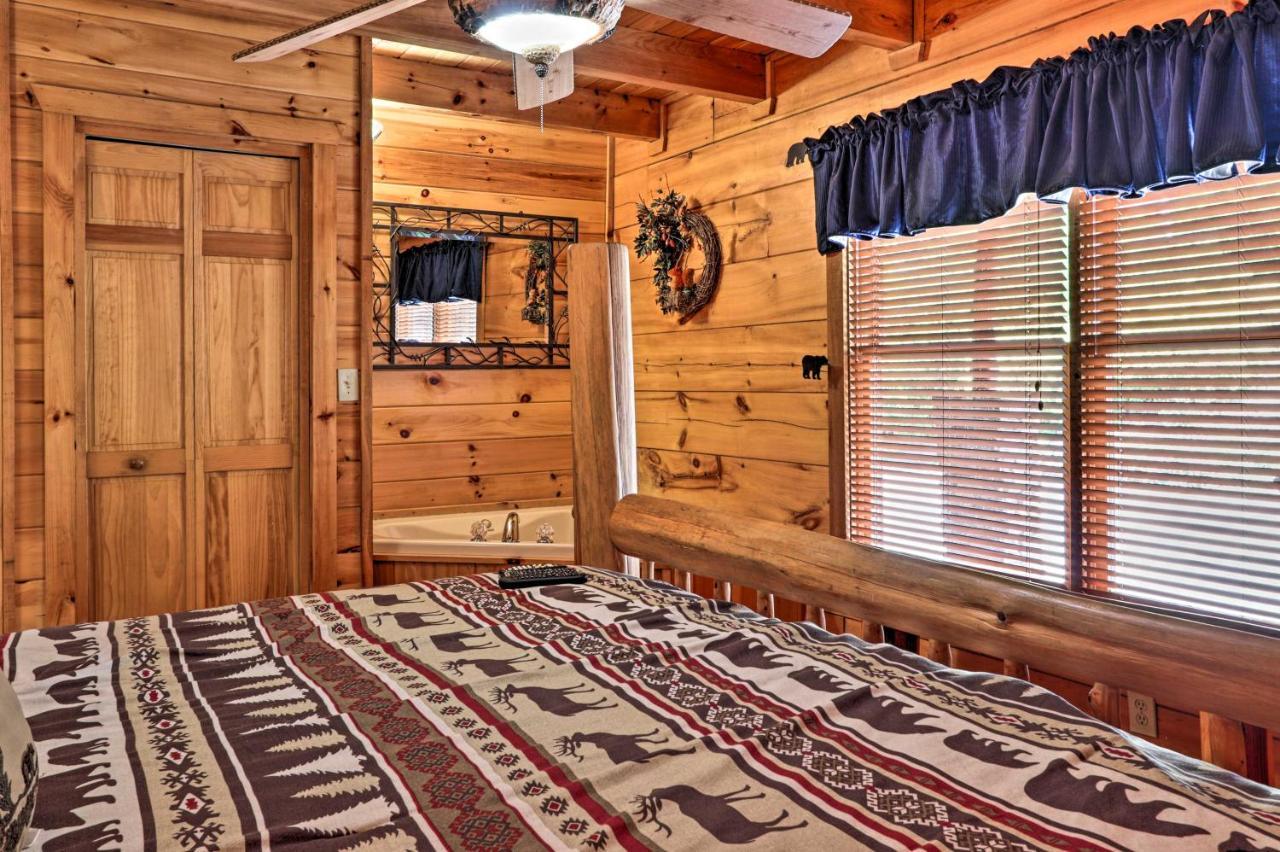 Pigeon Forge Getaway With Covered Patio And Hot Tub! Dış mekan fotoğraf