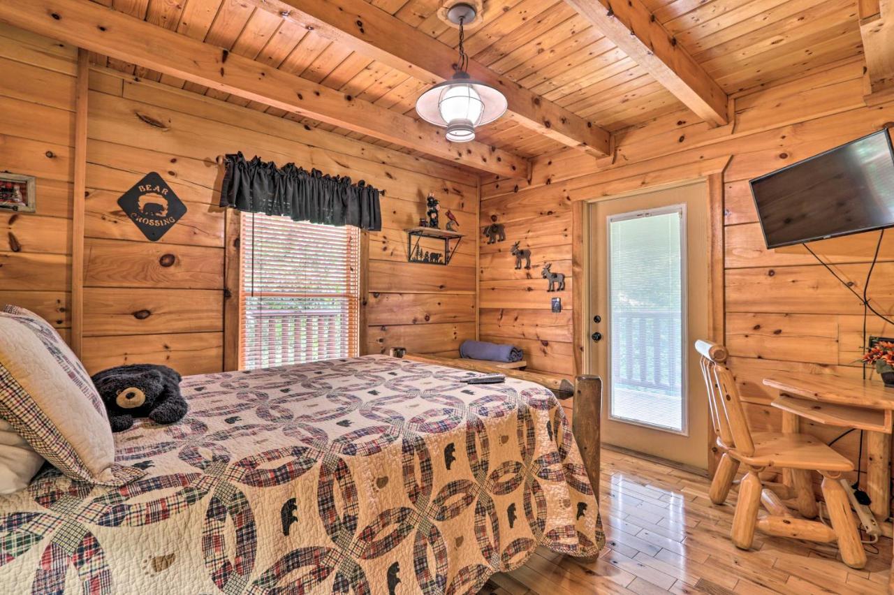Pigeon Forge Getaway With Covered Patio And Hot Tub! Dış mekan fotoğraf