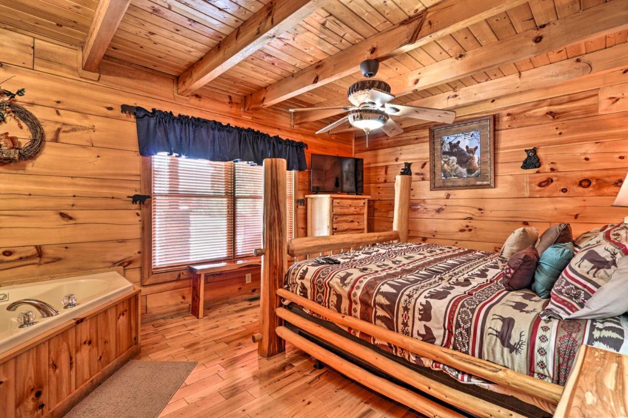 Pigeon Forge Getaway With Covered Patio And Hot Tub! Dış mekan fotoğraf