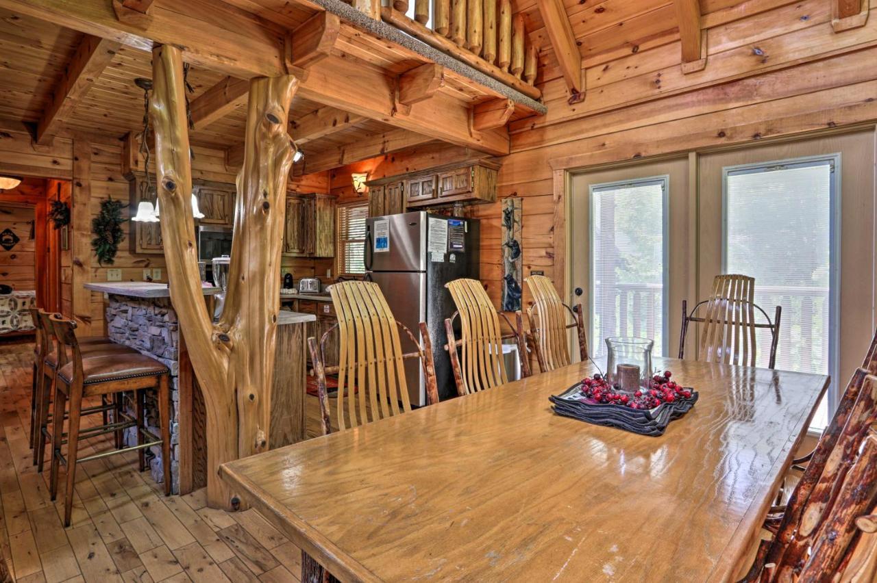 Pigeon Forge Getaway With Covered Patio And Hot Tub! Dış mekan fotoğraf