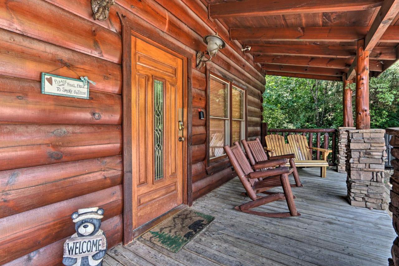Pigeon Forge Getaway With Covered Patio And Hot Tub! Dış mekan fotoğraf